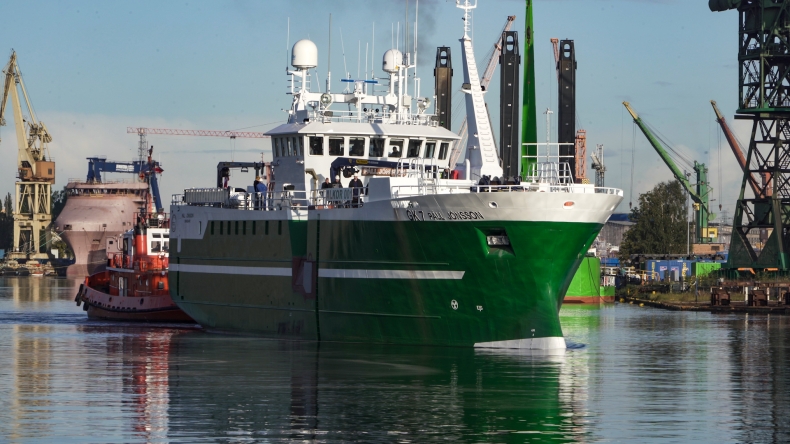 Longliner ze stoczni ALKOR wyruszył na próby morskie (foto, wideo) - GospodarkaMorska.pl