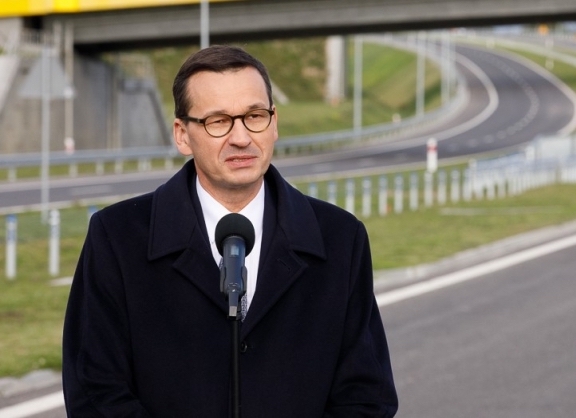 Morawiecki: chcemy obudzić w polskich firmach apetyt na międzynarodowe rynki - GospodarkaMorska.pl