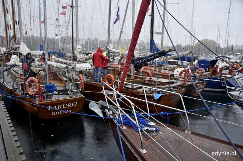 Wodne oldtimery zawinęły do Gdyni - GospodarkaMorska.pl