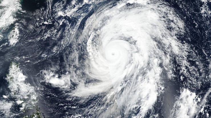 Japonia: Już 74 ofiary śmiertelne tajfunu Hagibis - GospodarkaMorska.pl