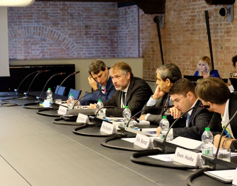 Europejskie porty chcą rozwijać zrównoważoną żeglugę wycieczkową - GospodarkaMorska.pl