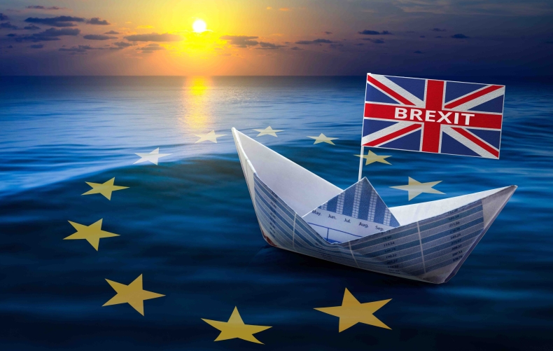 Oficjalne stanowisko Borisa Johnsona na przesunięcie daty Brexitu a implikacje dla handlu międzynarodowego - GospodarkaMorska.pl