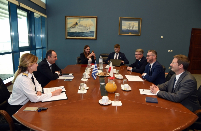 Uroczystość z okazji otrzymania uznania administracji Grecji przez PRS - GospodarkaMorska.pl