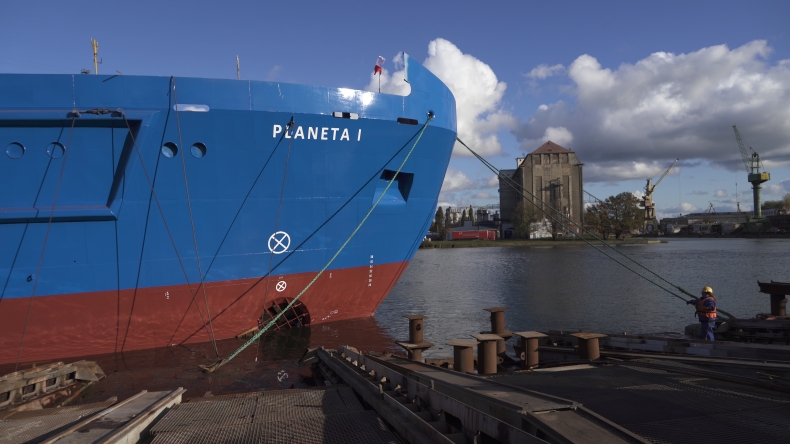 Wodowanie drugiej wielozadaniowej jednostki dla Urzędów Morskich (foto, wideo) - GospodarkaMorska.pl