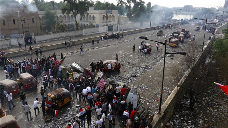 Iracki port Umm Kasr sparaliżowany przez protestujących (film) - GospodarkaMorska.pl