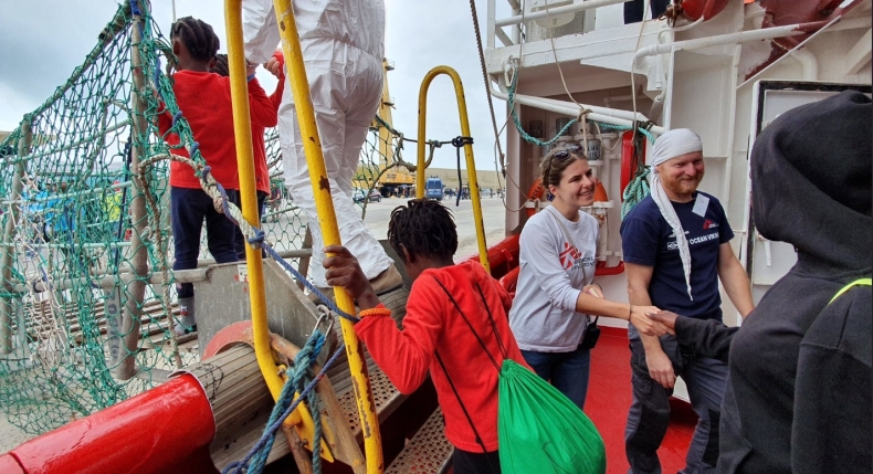 Włochy/ Szefowa MSW: nie ma żadnej inwazji migrantów - GospodarkaMorska.pl