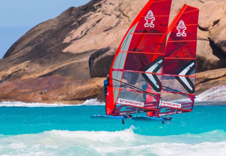 RS:X żegna się z igrzyskami. W Paryżu ściganie na foilach! - GospodarkaMorska.pl