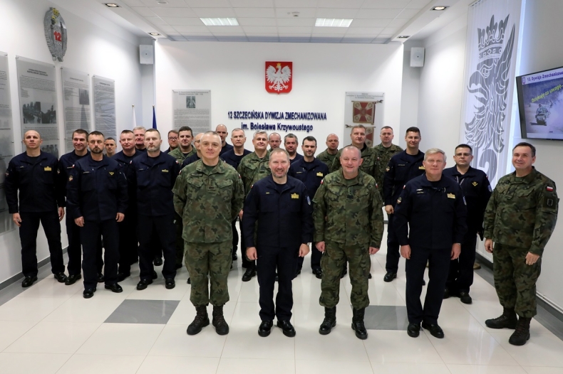 Szkolenie dowództw jednostek 8.FOW - GospodarkaMorska.pl