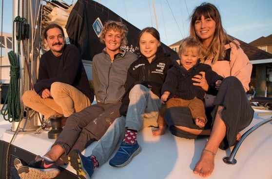 Greta Thunberg płynie do Europy katamaranem - GospodarkaMorska.pl