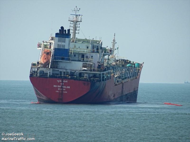 Na ratunek indyjskiego tankowca - GospodarkaMorska.pl