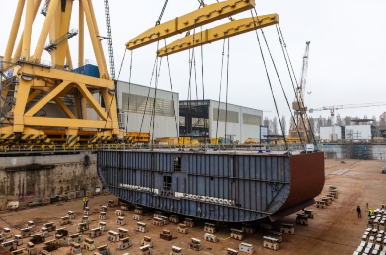 Położono stępkę pod nowy wycieczkowiec dla Holland America Line - GospodarkaMorska.pl