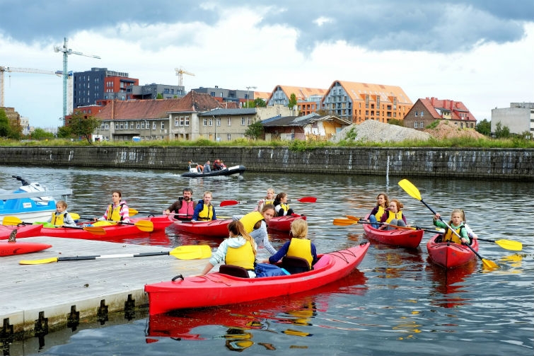 Nowe inwestycje w turystykę dzięki środkom z Unii Europejskiej. Powstaną przystanie żeglarskie i szlaki kajakowe - GospodarkaMorska.pl