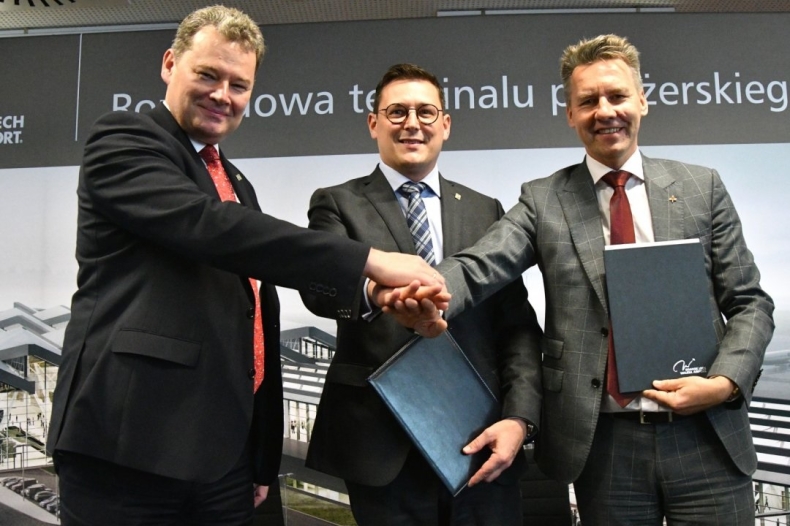 Zarząd Morskiego Portu Gdańsk i Port Lotniczy Gdańsk zapowiadają bliską współpracę - GospodarkaMorska.pl