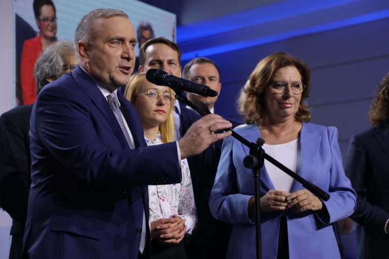 Schetyna o przejęciu Energi przez PKN Orlen: nie ma w tym żadnej logiki i biznesu, jest tylko polityka PiS - GospodarkaMorska.pl