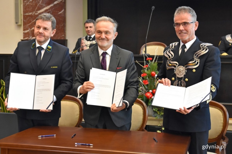 Przystanek SKM Gdynia Stocznia z nową nazwą - GospodarkaMorska.pl