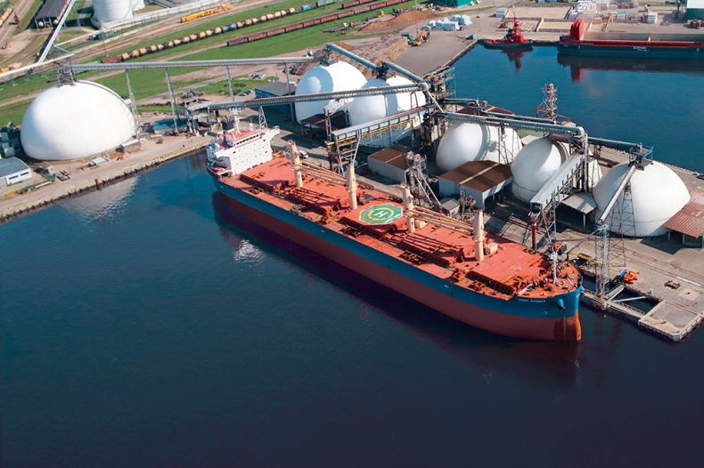 Listopad rekordowym miesiącem w Porcie Ryga - GospodarkaMorska.pl