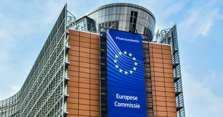 Fuzja koreańskich stoczni pod lupą europejskich władz - GospodarkaMorska.pl