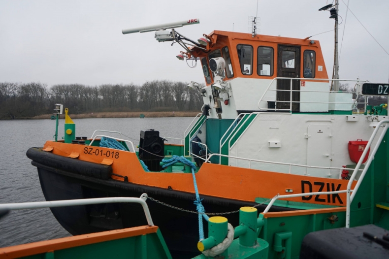 Szczecin: Lodołamacze gotowe do akcji - GospodarkaMorska.pl