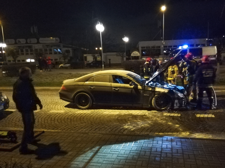 Załoga ORP Błyskawica walczyła z pożarem - GospodarkaMorska.pl