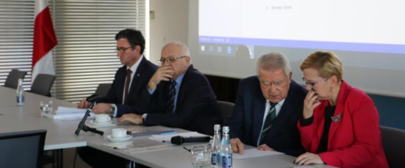 Ostatnie posiedzenie Państwowej Rady Gospodarki Wodnej IV Kadencji - GospodarkaMorska.pl