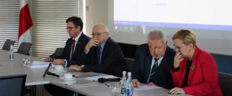 Ostatnie posiedzenie Państwowej Rady Gospodarki Wodnej IV Kadencji - GospodarkaMorska.pl