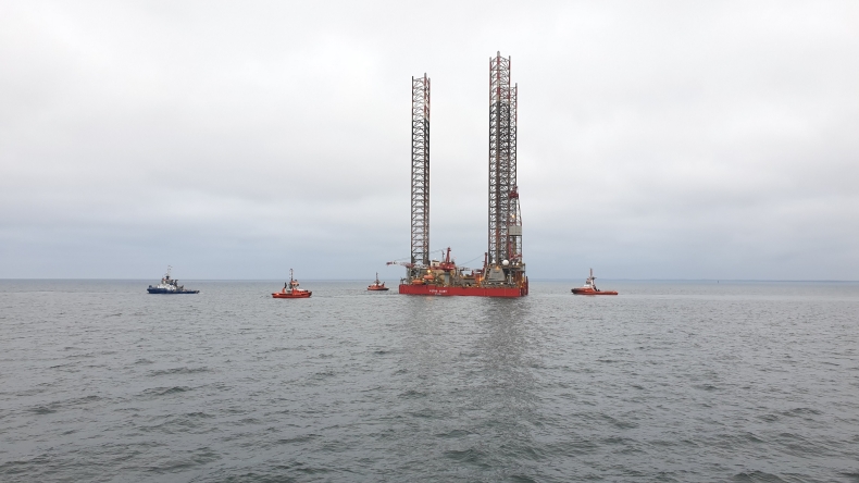 Petro Giant dotarł na B3 (foto, wideo) - GospodarkaMorska.pl