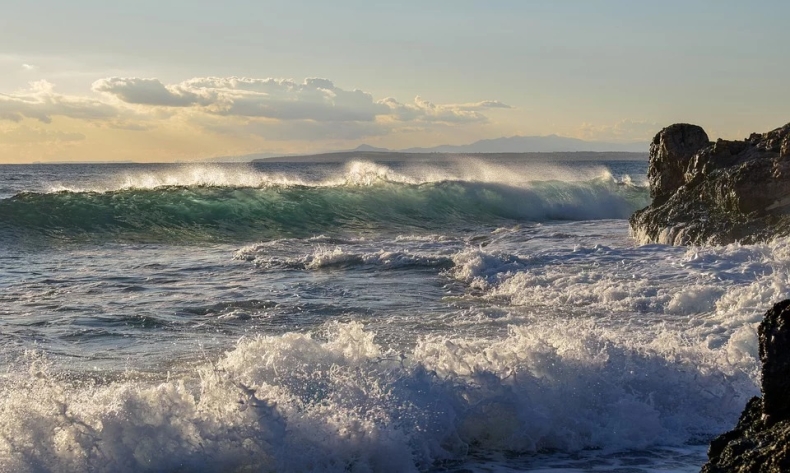Rodzice Polaka, którego prochy odzyskano na Cyprze, rozsypali je do morza - GospodarkaMorska.pl
