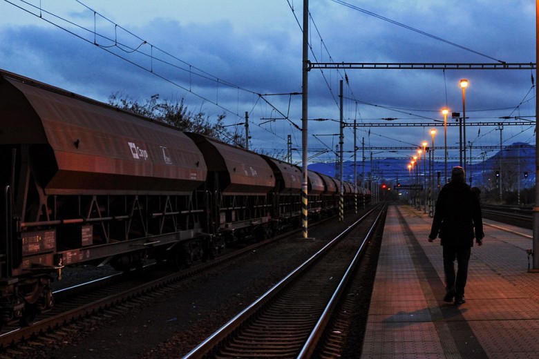 KE zatwierdziła 128 mln euro na inwestycje kolejowe w Polsce - GospodarkaMorska.pl