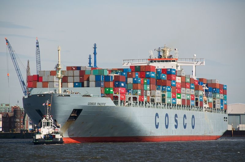 Pożar na kontenerowcu COSCO Pacific - GospodarkaMorska.pl