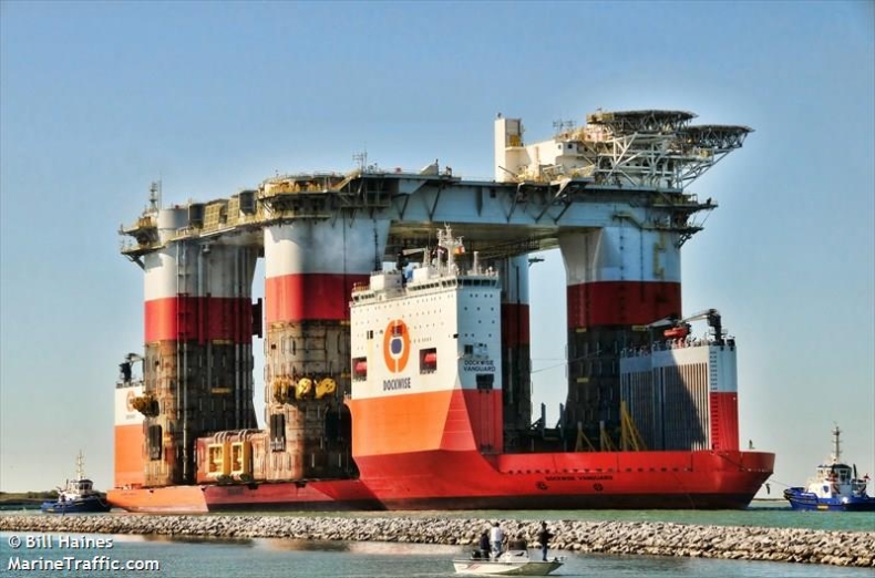 Śmiertelna pomyłka na statku. Zamiast alkoholu wypili trujący roztwór czyszczący - GospodarkaMorska.pl