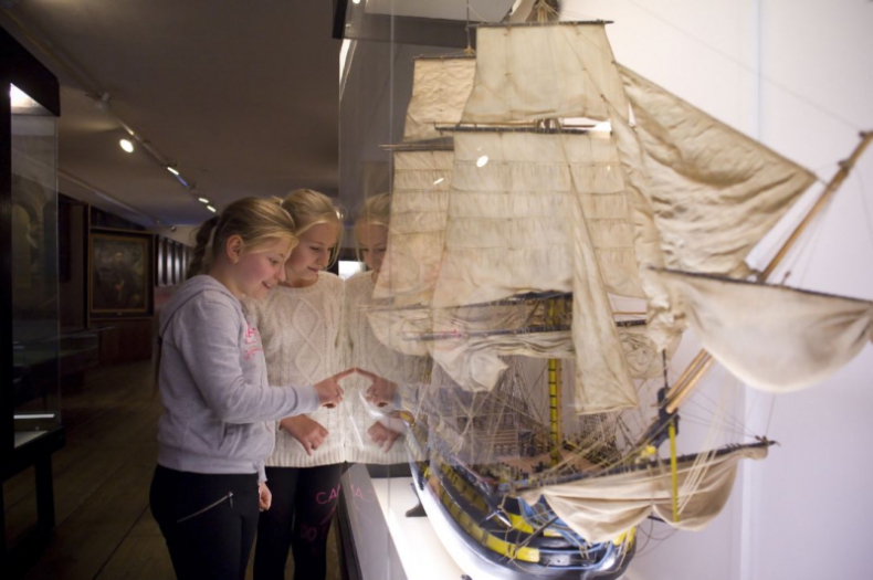 Narodowe Muzeum Morskie w Gdańsku otrzymało 10 nowych unikatowych łodzi i tratw - GospodarkaMorska.pl