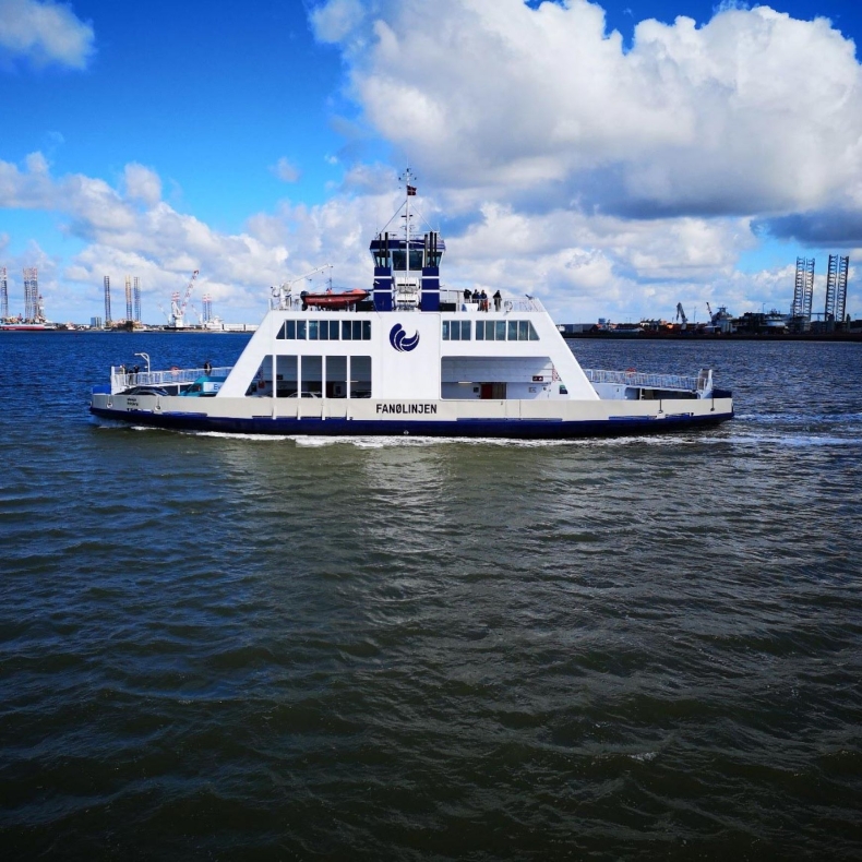 Molslinjen zamawia nowy prom i planuje zelektryfikować linię na Fanø - GospodarkaMorska.pl