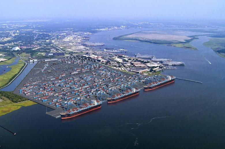 Port w Charleston z rekordami przeładunków pomimo napiętej sytuacji geopolitycznej - GospodarkaMorska.pl