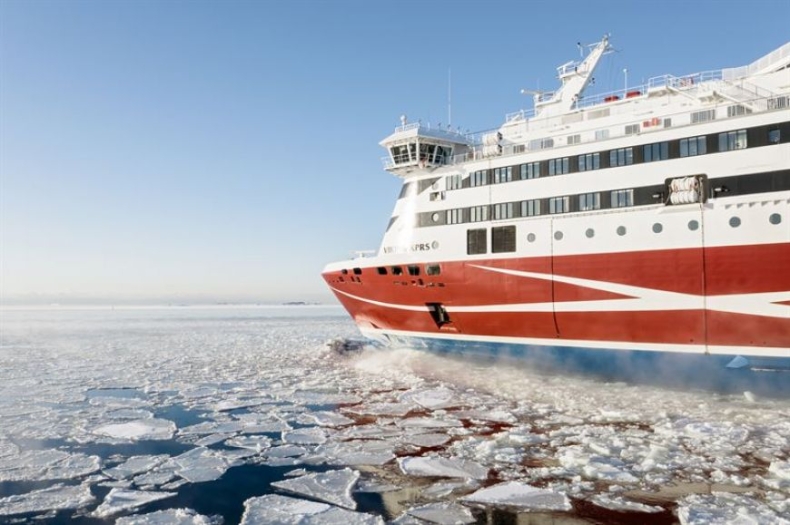 Viking Line podsumowuje 2019 r. Wzrost przewozów cargo, mniej pasażerów - GospodarkaMorska.pl