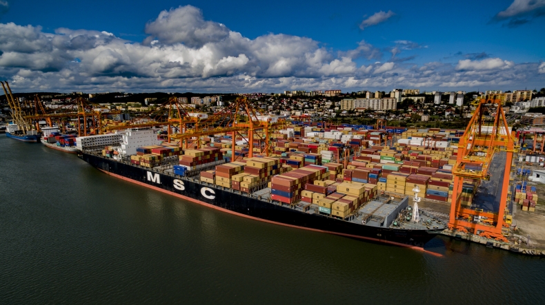 Po raz drugi z rzędu przeładunki w portach powyżej 100 mln ton - GospodarkaMorska.pl