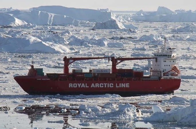 Grupy ekologiczne chcą zakazania niskosiarkowych paliw w rejonie Arktyki - GospodarkaMorska.pl