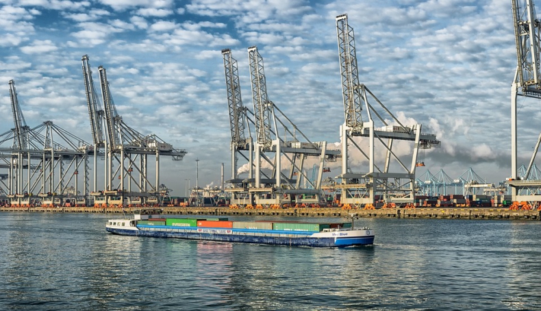 Holandia inwestuje w modernizację sektora żeglugi śródlądowej - GospodarkaMorska.pl
