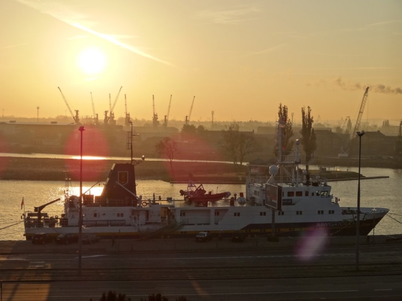 Akademia Morska w Szczecinie została partnerem MEWO SA - GospodarkaMorska.pl