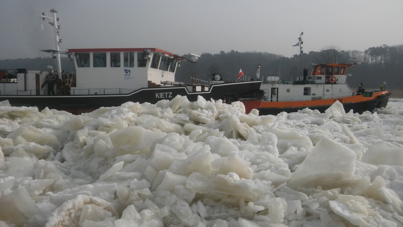 Jak lodołamanie zmieniało się na przestrzeni lat? (foto) - GospodarkaMorska.pl