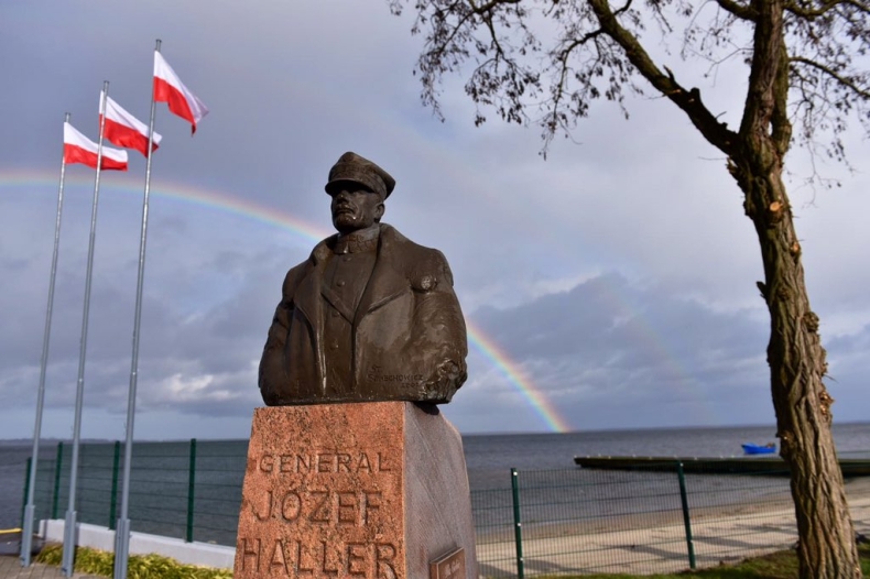 Prezydent: ludzie przelali krew, aby Polska mogła mieć dostęp do morza - GospodarkaMorska.pl