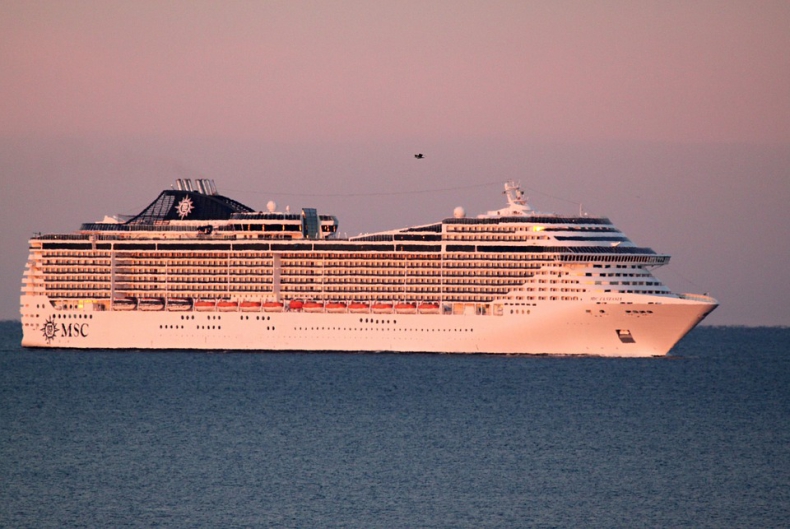 Abu Dhabi Ports podpisał długoterminową umowę cumowania z MSC Cruises - GospodarkaMorska.pl