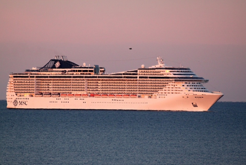 Abu Dhabi Ports podpisał długoterminową umowę cumowania z MSC Cruises - GospodarkaMorska.pl