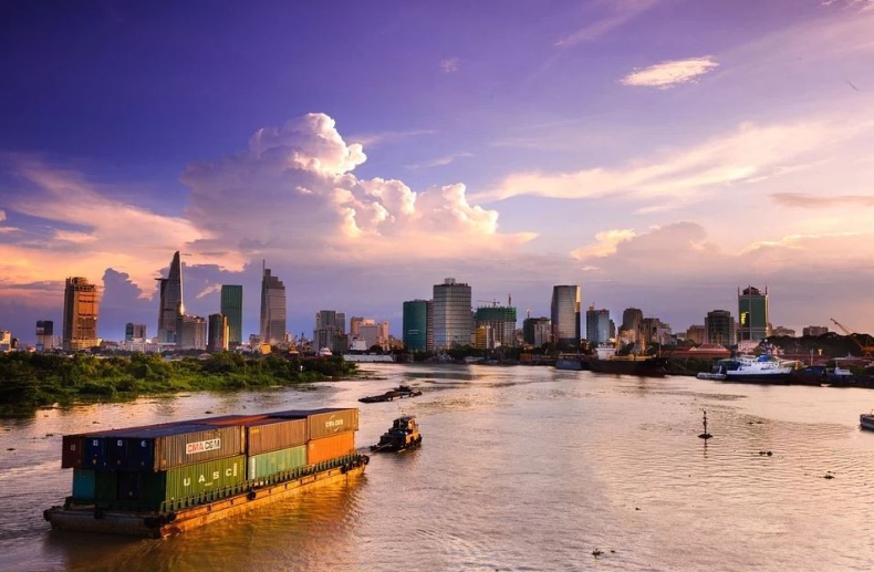 Parlament Europejski zatwierdził umowę o wolnym handlu UE-Wietnam - GospodarkaMorska.pl