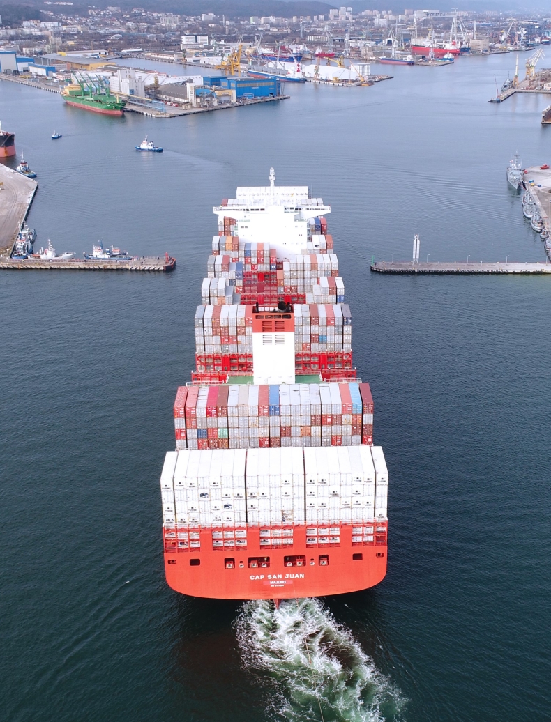 Port Gdynia poszerza wejście wewnętrzne do 140 m - GospodarkaMorska.pl