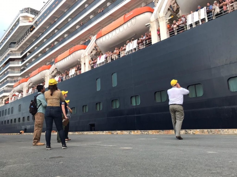 Negatywny wynik testu na obecność koronawirusa u całej załogi statku Westerdam - GospodarkaMorska.pl