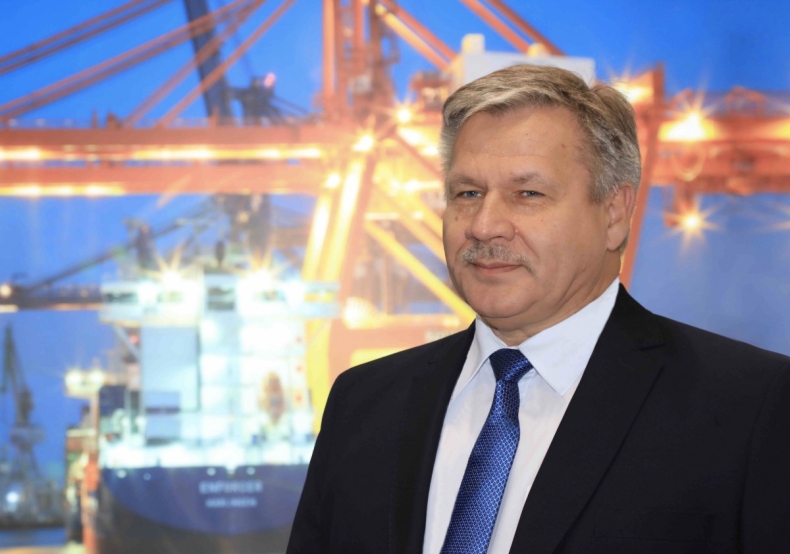 Adam Meller: „W setną rocznicę zaślubin Polski z morzem Port Gdynia jest w doskonałej kondycji i po raz kolejny z rzędu odnotowuje rekordowe przeładunki” [wywiad] - GospodarkaMorska.pl