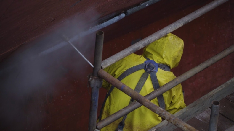 Premier: optymistyczne dane z polskiego przemysłu - GospodarkaMorska.pl