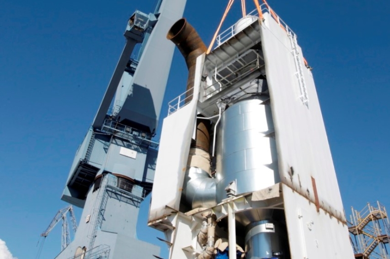 Safe Bulkers przełożył instalację pięciu skruberów - GospodarkaMorska.pl