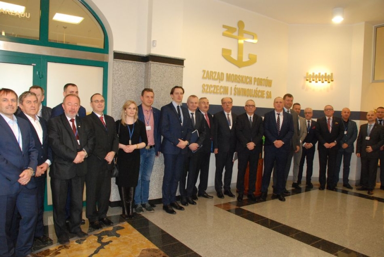 Kolejne kroki w integracji branży logistycznej - GospodarkaMorska.pl