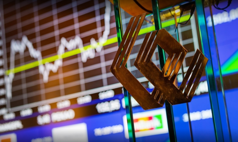 GPW: Ogromne spadki indeksów Lotosu i Orlenu - GospodarkaMorska.pl